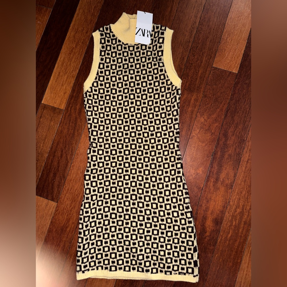 70s style Zara dress brown and yellow geometric, new